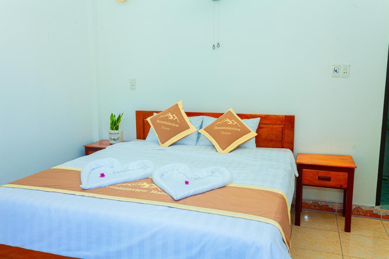 Appartamento Mountain View House Phong Nha Esterno foto